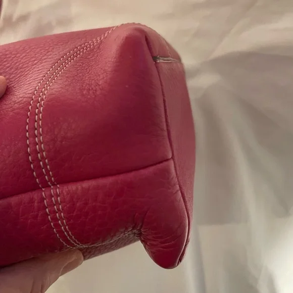 Vintage Fuchsia Hamilton Coach Leather Bag - Picture 11 of 15